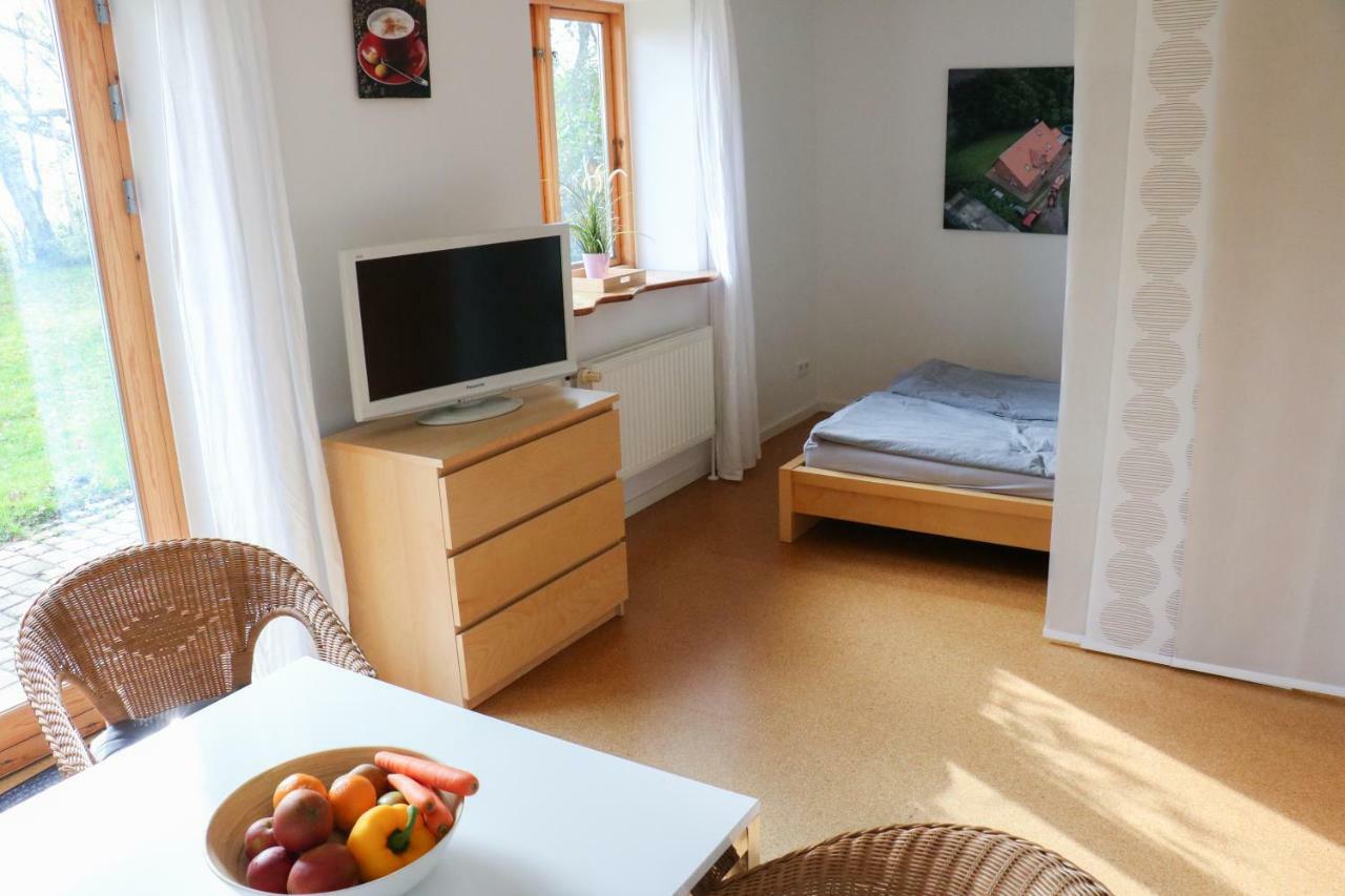 Ferienwohnung Mit Tiny House Freienwill Exterior photo